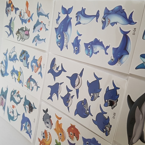 Tatoos 10 Pages of Sharks Temporary Tattos - Picture 4 of 8
